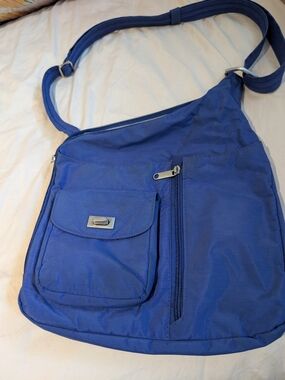 Magellans VaultPro RFID Blocking Crossbody Anti-Theft Travel Bag Peacock